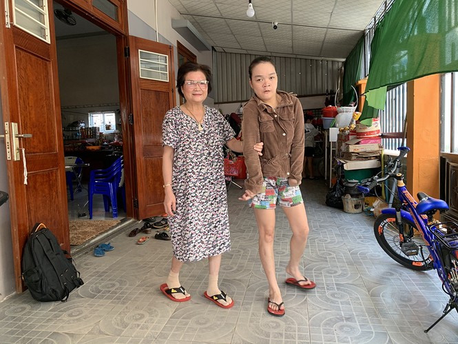“Thần y” cho thuốc, bảo về ăn chay niệm Phật, xoa thuốc ngày 3 lần là bớt bệnh - ảnh 1