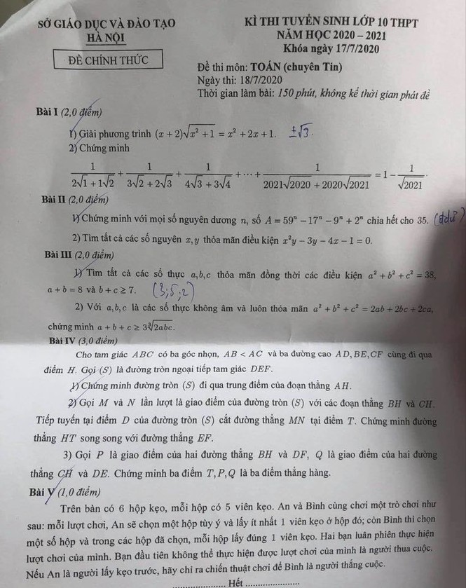 Thi lớp 10 chuyên Hà Nội: Đề Văn bàn về “những anh hùng thầm lặng”, đề Toán khó nhằn - ảnh 3