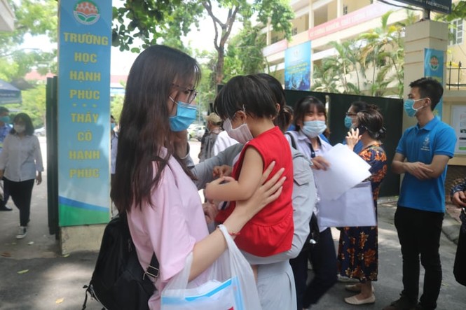 Đề thi Văn THPT: Bàn về việc trân trọng cuộc sống mỗi ngày, phần NLVH “gọi tên” Đất nước - ảnh 6