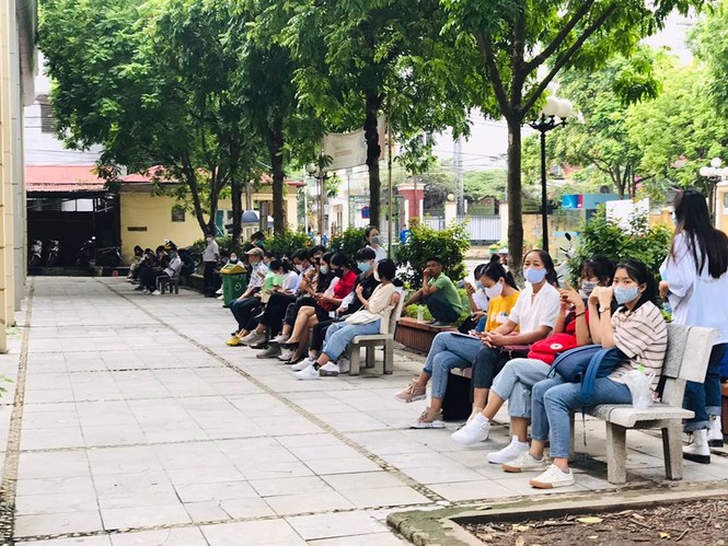 Thi năng khiếu của trường Báo: Nghĩa cử đẹp mùa dịch COVID-19 được đưa vào đề thi - ảnh 10