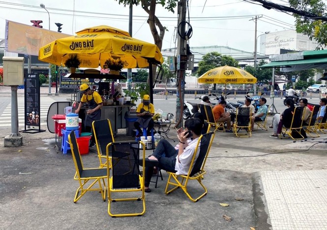 Bận rộn một cách sành điệu với cà phê