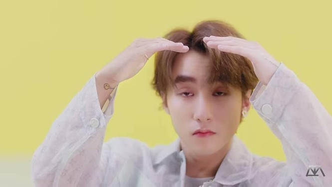 Loạt biểu cảm khó đỡ của Sơn Tùng M-TP trong MV