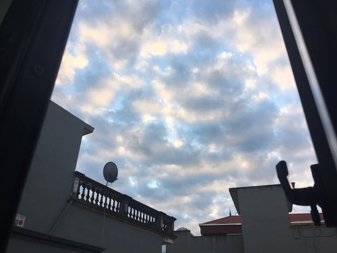 Hà Nội mùa Thu: Trời hôm nay nhiều mây cực - ảnh 3