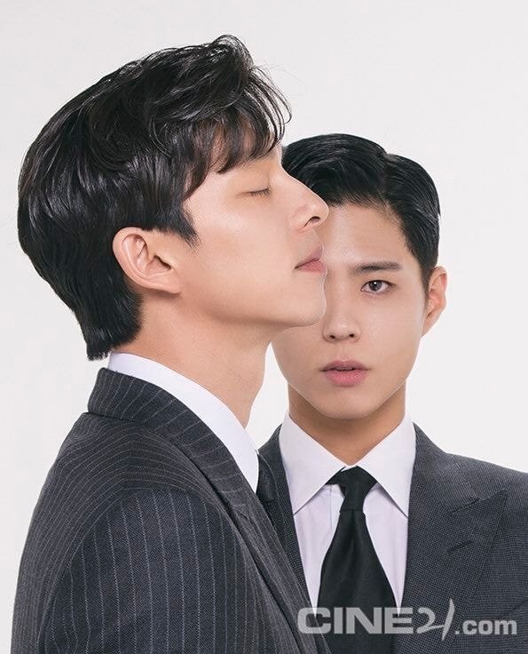 Sự kết hợp của bộ đôi Gong Yoo và Park Bo Gum khiến tạp chí “cháy hàng” - ảnh 2