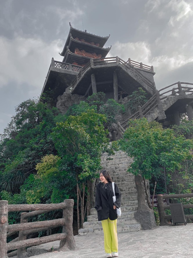 Du Xuân đầu năm tại ngôi chùa lớn nhất Việt Nam, phong cảnh yên bình và đẹp như một thước phim điện ảnh - ảnh 7