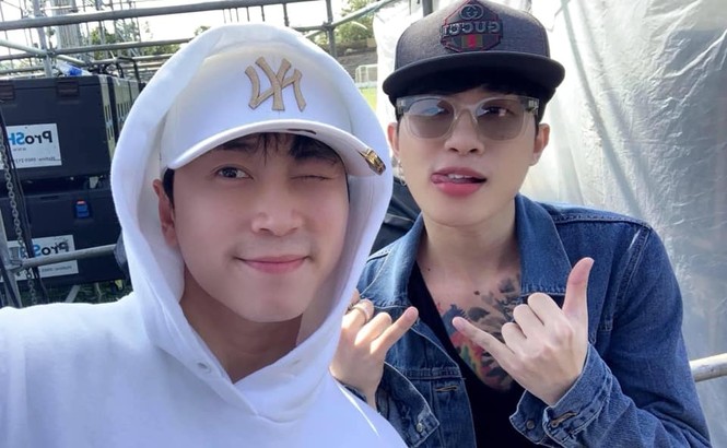 Jack check in cùng 2 Rapper