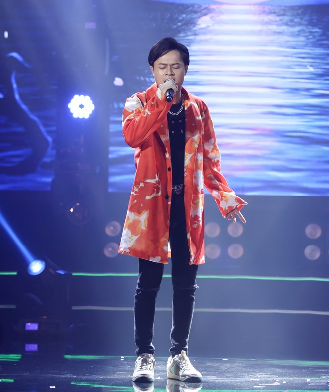 Hiền Hồ đẹp lung linh, lần đầu hát live siêu ngọt với “Gặp nhưng không ở lại” - ảnh 5