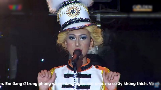 Lynk Lee nhận “cơn mưa gạch đá” vì giả Taylor Swift quá tệ, liệu có bị anti-fan - ảnh 4