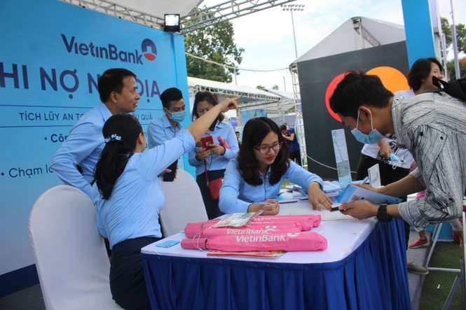Nhiều công nghệ mới khiến giới trẻ xếp hàng chờ dùng thử tại Sóng Festival - ảnh 21