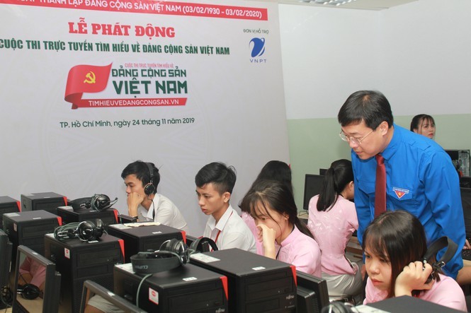 Du học sinh Việt tại Ba Lan đạt 100/100 điểm thi tìm hiểu về Đảng - ảnh 1
