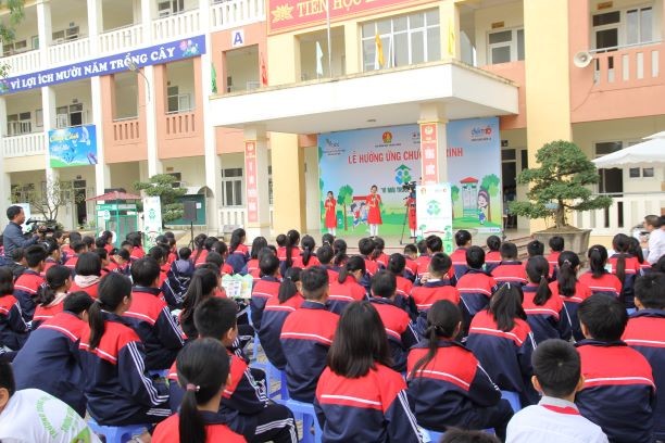 Học bổng từ rác thải mở rộng đến 10 trường học ở Hà Nội - ảnh 4