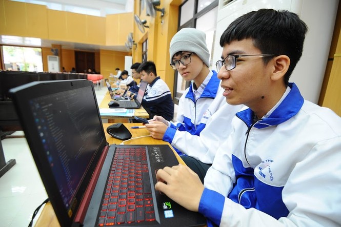 Nhiều sản phẩm sáng tạo chăm sóc sức khỏe, phòng chống dịch bệnh - ảnh 2