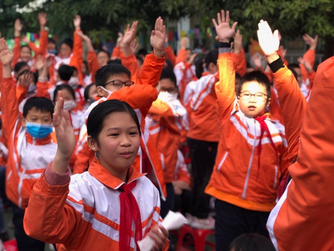Tạo điều kiện tốt nhất cho sự phát triển toàn diện của trẻ em - ảnh 1