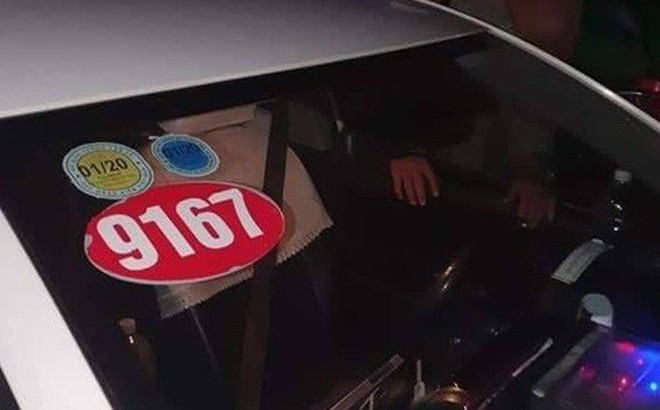 Tài xế taxi Vinasun bị thanh niên cứa cổ qua nguy kịch - ảnh 1