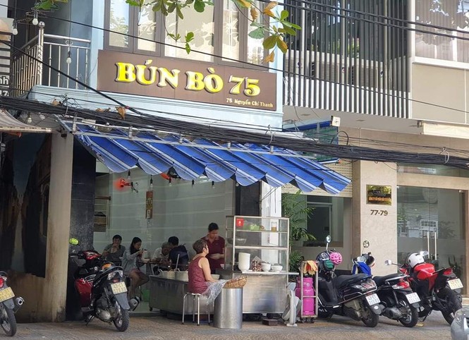 Đà Nẵng: Phạt quán bún bán giá gấp đôi cho du khách - ảnh 1