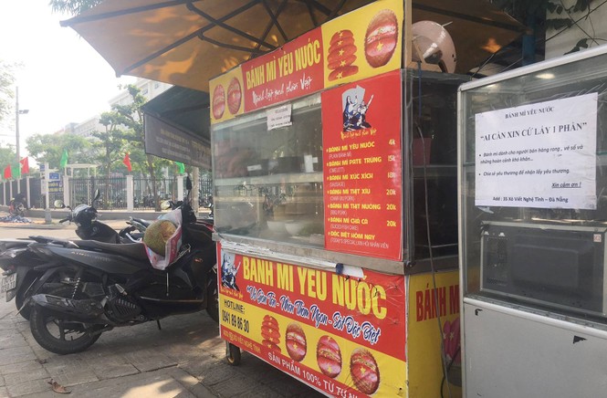 Bánh mì yêu nước ấm lòng người khó khăn - ảnh 2