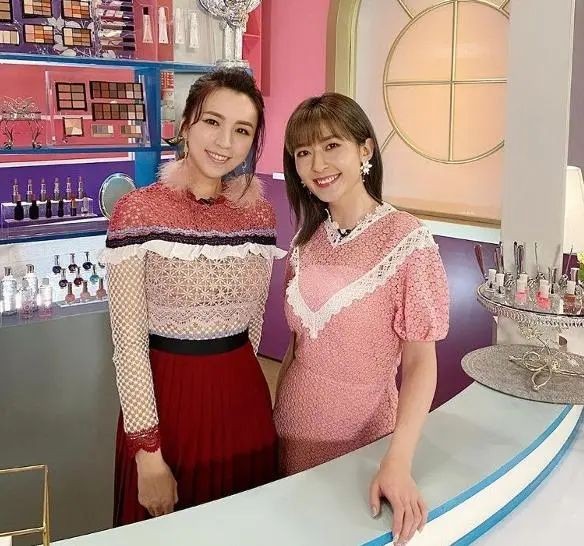 Sao nữ khiến đài TVB bị tạm dừng hoạt động khi giấu tin chị gái bị nhiễm Covid-19 - ảnh 2