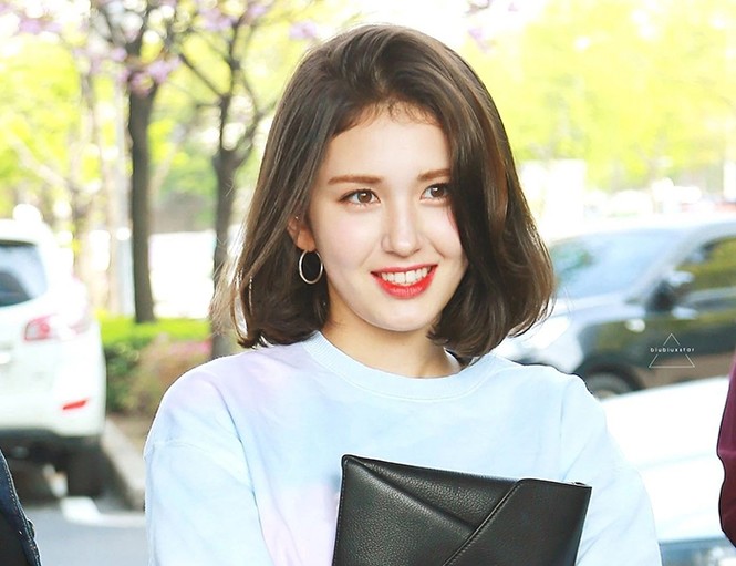 Kiểu tóc lob được các idol K-Pop ưa chuộng đang dẫn đầu xu hướng làm đẹp mùa Hè năm nay - ảnh 3