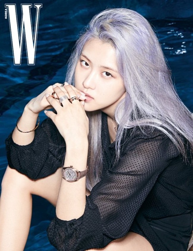 Rosé (BLACKPINK) lại có bộ ảnh siêu đẹp trên W tháng 8 với mái tóc tím khói thần thánh - ảnh 6