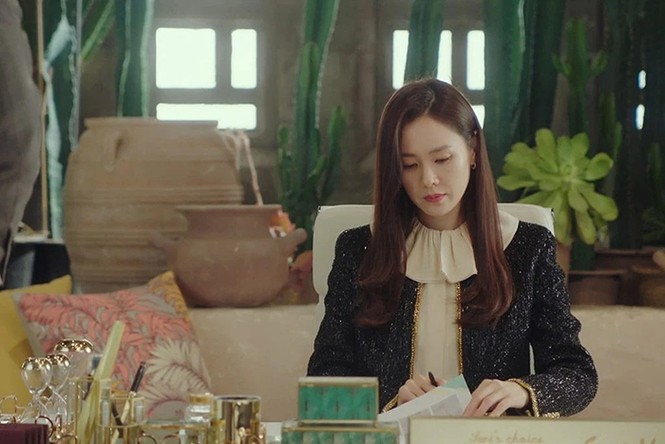 Đụng hàng Jennie, Lisa, Irene, YoonA, chị đẹp Son Ye Jin được khen hay bị chê nhiều hơn? - ảnh 5