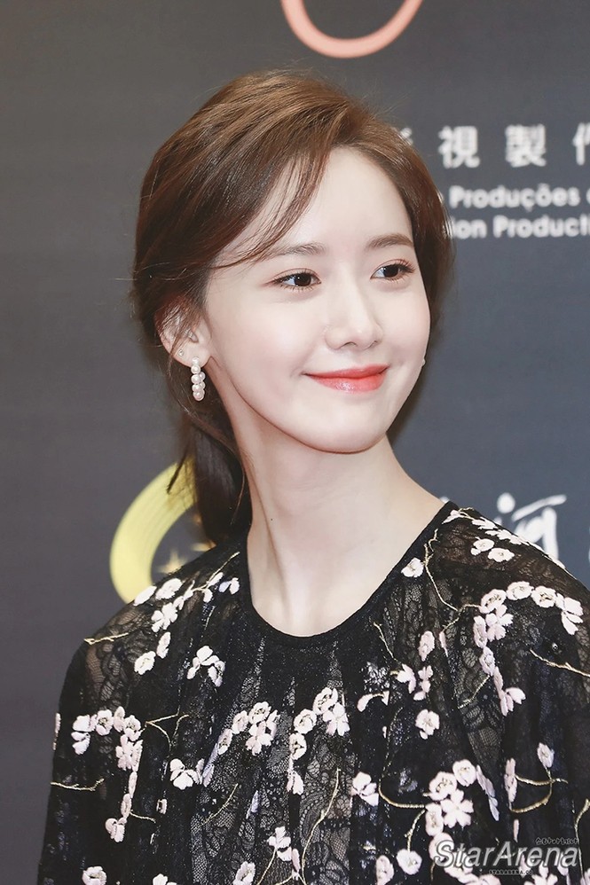 Đụng hàng Jennie, Lisa, Irene, YoonA, chị đẹp Son Ye Jin được khen hay bị chê nhiều hơn? - ảnh 12