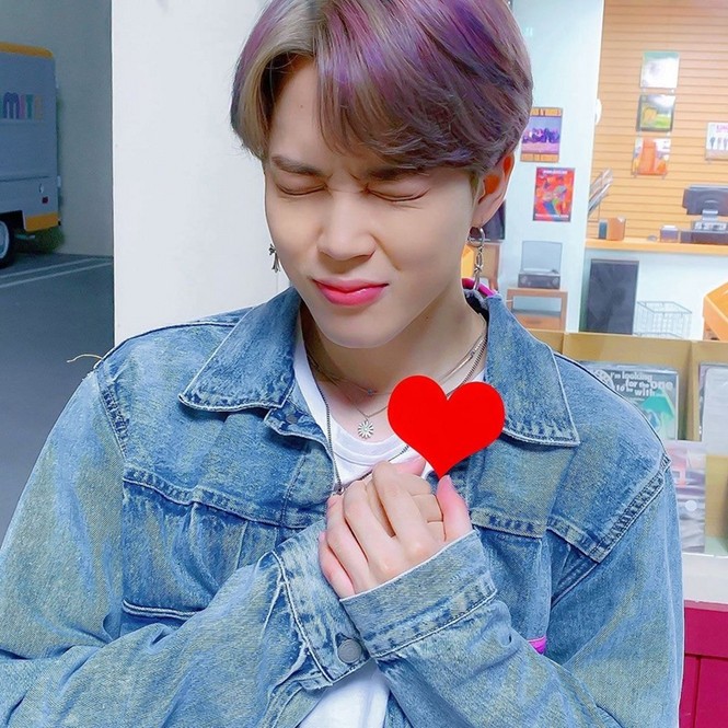 Jimin (BTS) mặc đồ gì trong MV