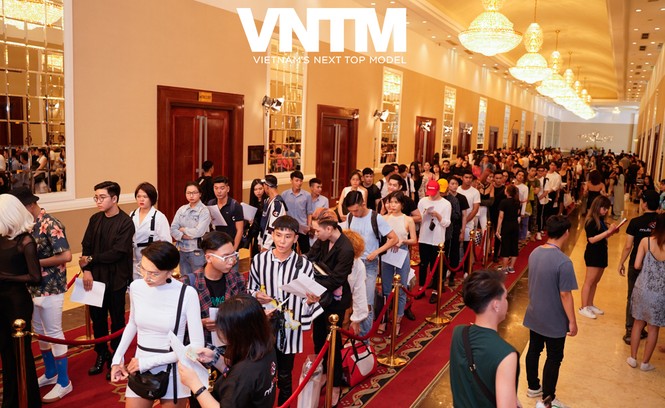 Vietnam's Next Top Model chính thức trở lại, netizen chuẩn bị tha hồ
