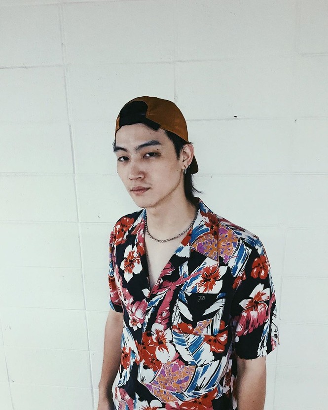 Tưởng Rosé và JB GOT7 “đụng hàng” mà hóa ra chiếc áo có điểm đặc biệt không thể mặc lẫn - ảnh 3