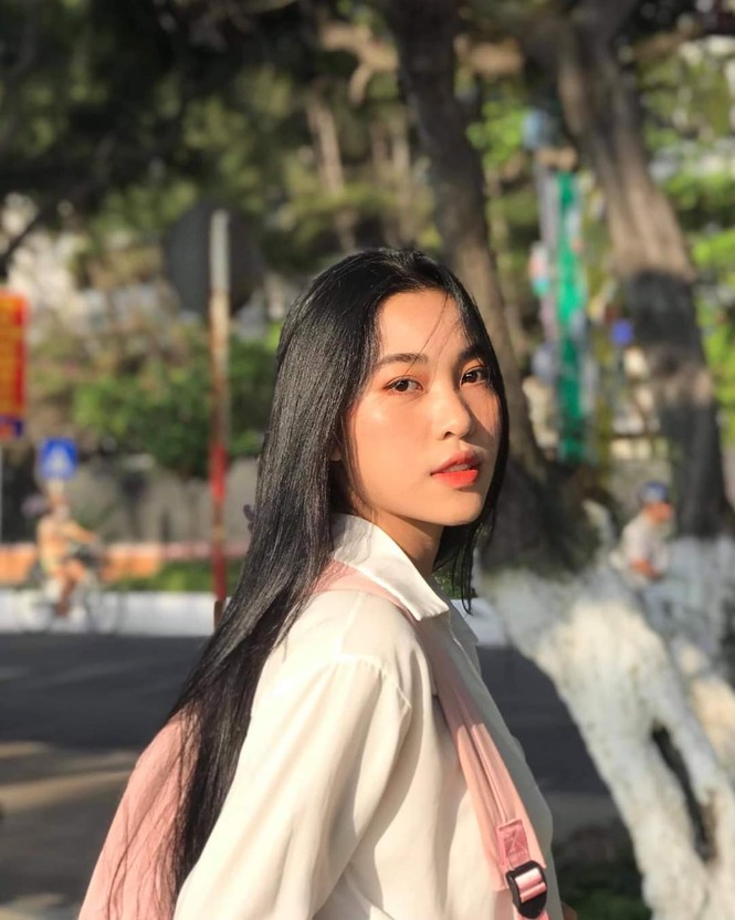 Lộ diện thí sinh Hoa Hậu Việt Nam có nụ cười giống Phạm Hương nhưng lại hâm mộ H’Hen Niê - ảnh 1