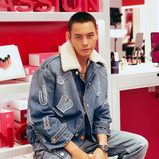 Blogger thời trang so sánh 3 sao nam Cbiz mặc đồ Chanel đẹp nhất, ai có thể