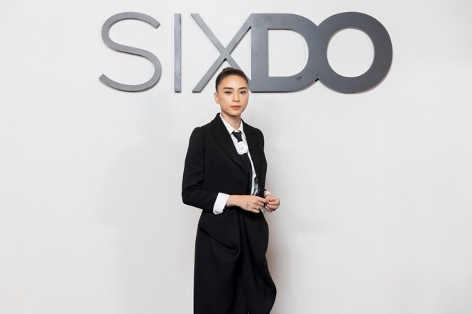 Mỹ nhân hàng đầu showbiz Việt so kè váy áo sang trọng trên thảm đỏ show NTK Đỗ Mạnh Cường - ảnh 5