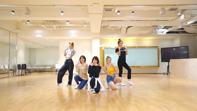 SM có “siêu năng lực” gì mà có thể biến thực tập sinh da ngăm đen thành idol da trắng sáng - ảnh 7