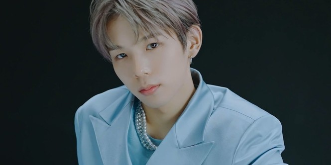 SM có “siêu năng lực” gì mà có thể biến thực tập sinh da ngăm đen thành idol da trắng sáng - ảnh 3