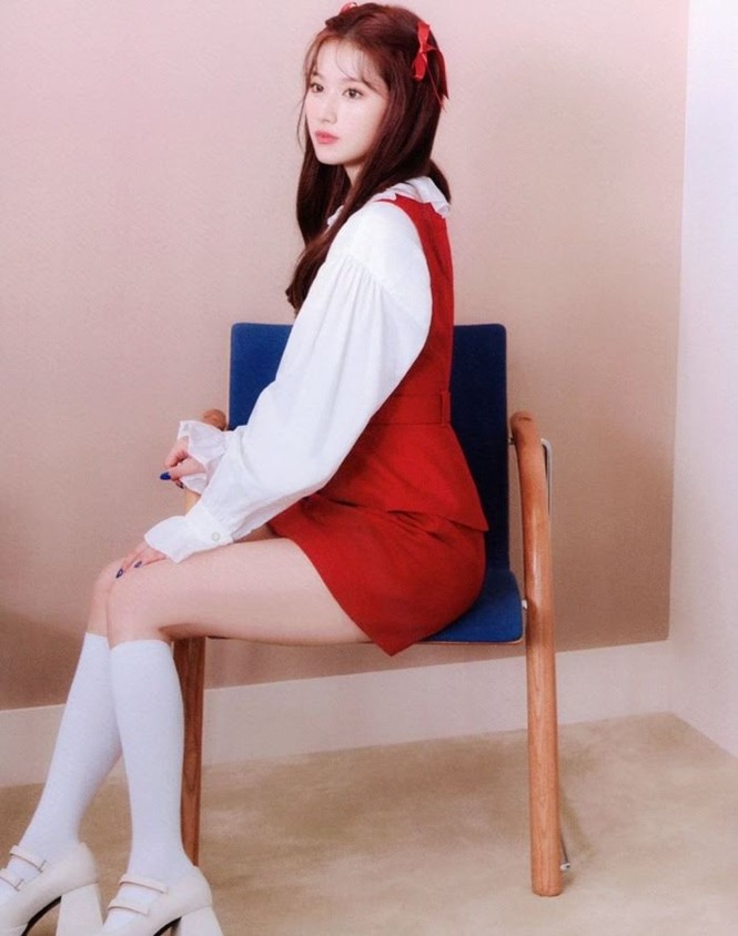 Vì sao netizen Hàn “năn nỉ” stylist cho TWICE mặc trang phục ở album mới phiên bản Retro? - ảnh 14