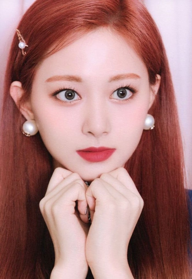 Vì sao netizen Hàn “năn nỉ” stylist cho TWICE mặc trang phục ở album mới phiên bản Retro? - ảnh 27