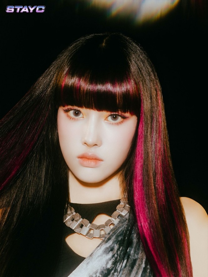 “Cuộc chiến” visual của 3 girl group ra mắt vào tháng 11, netizen Hàn hồi hộp chờ thực tế - ảnh 11