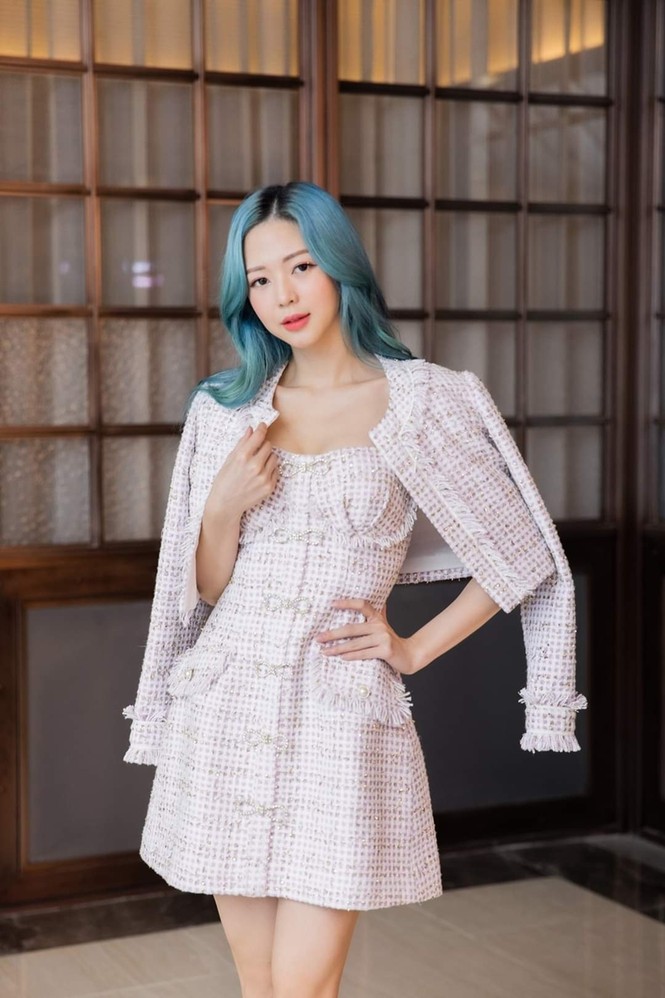 Mỹ nhân Việt đọ sắc với trang phục dạ: Lan Ngọc, Ngọc Trinh, DJ Mie, ai mix đồ cao tay hơn - ảnh 8