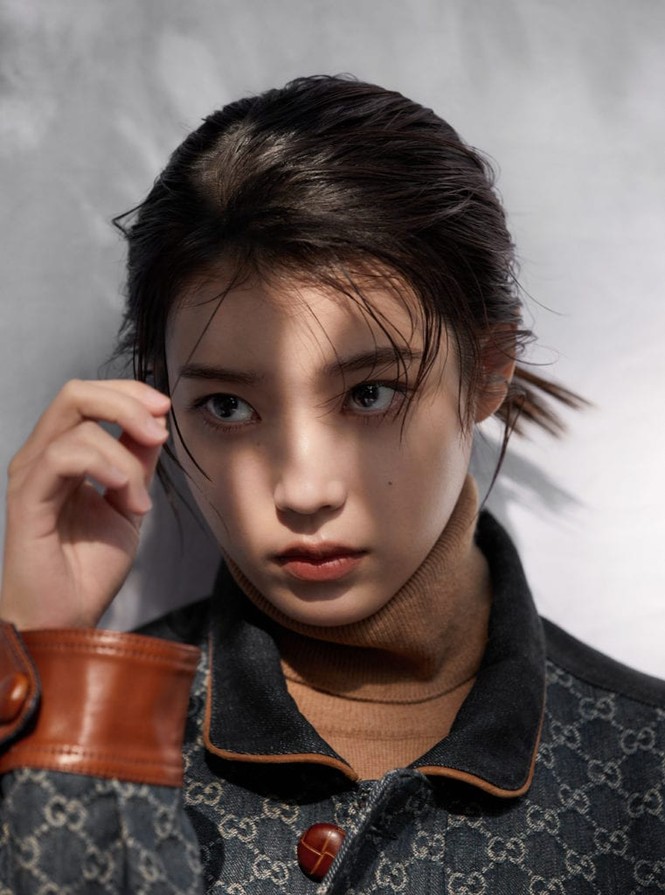 IU diện trang phục lịch lãm như một “quý ông” trên ấn phẩm GQ Man Of The Year - ảnh 2