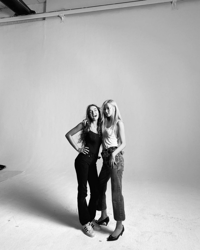 Ảnh hậu trường quảng cáo của Rosé BLACKPINK có gì đặc biệt mà được khen hơn cả ảnh chính? - ảnh 5