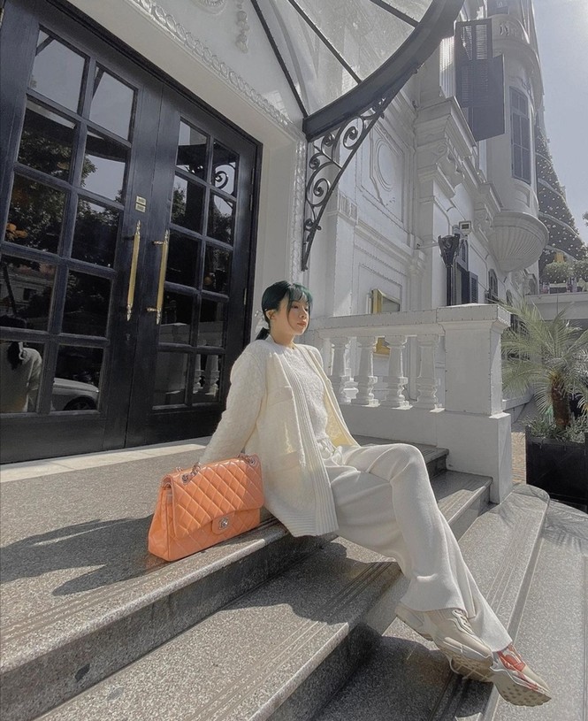 Học ngay Linh Ngọc Đàm và loạt mỹ nhân Việt cách diện đồ Đông vừa ấm lại vừa thời trang - ảnh 9