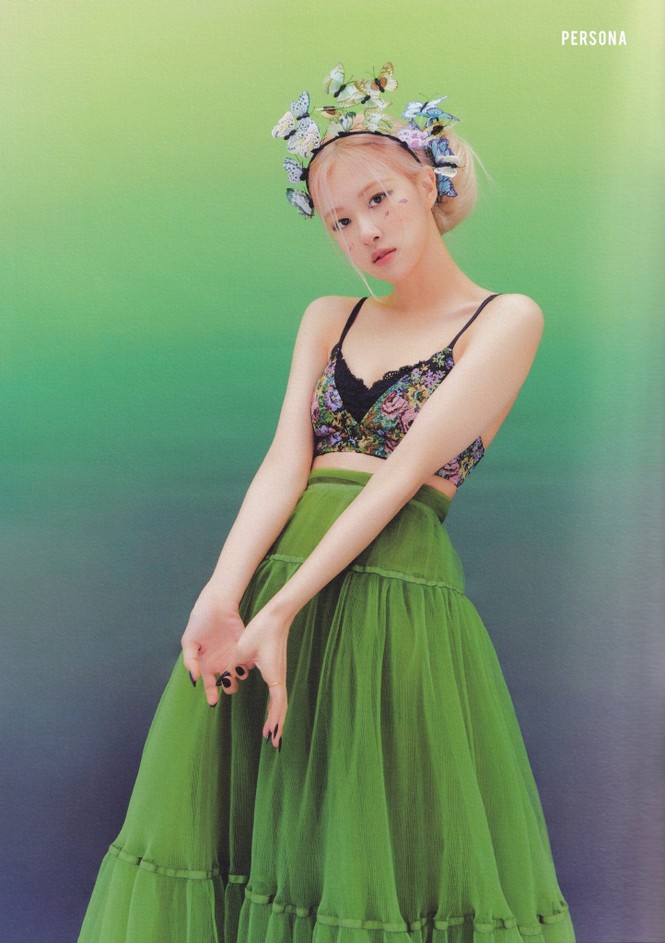 Học ngay Jisoo và Rosé (BLACKPINK) cách biến bra-top thành crop-top mà không phô phang - ảnh 3