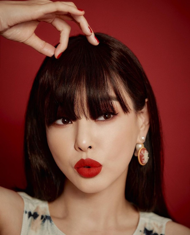 Jisoo BLACKPINK có lấn át được Hoa hậu Honey Lee trong loạt ảnh quảng cáo mỹ phẩm Dior - ảnh 5