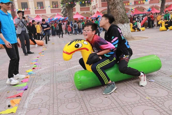 Teen THCS Nguyễn Tri Phương trải nghiệm vô vàn điều thú vị tại Lễ hội Vũ Khúc Xanh đón Tết - ảnh 4