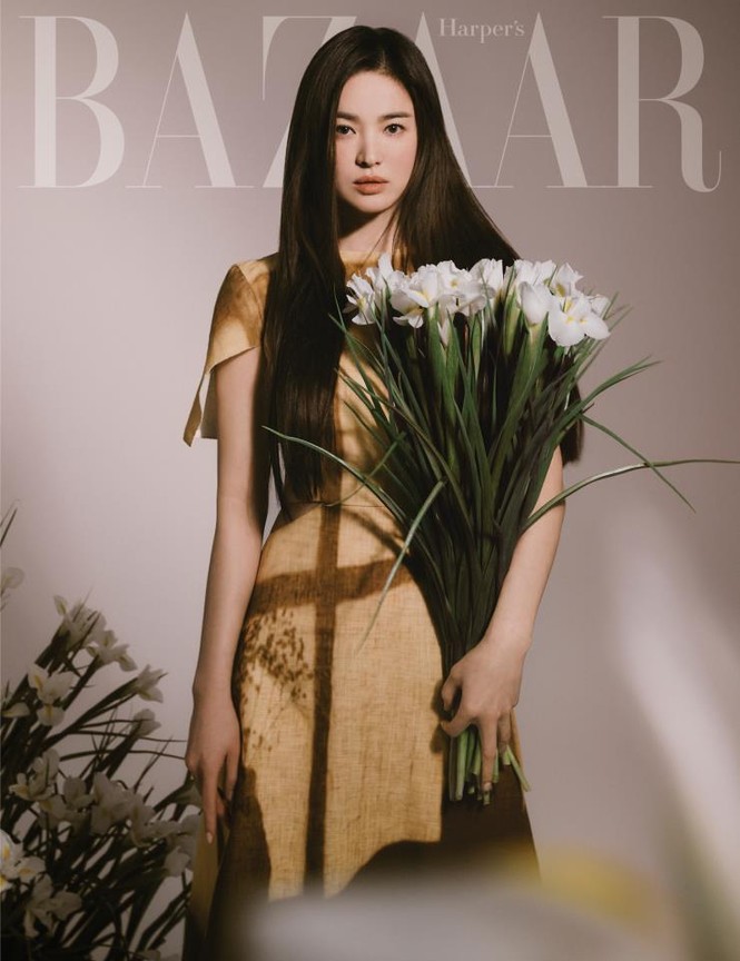 Song Hye Kyo chính thức trở thành đại sứ thương hiệu của FENDI, khoe bộ ảnh đẹp như “thiếu nữ mùa Xuân” - ảnh 1