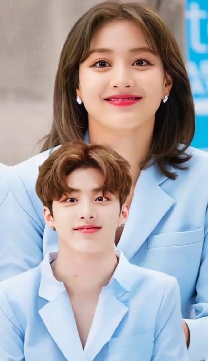 Ngắm loạt ảnh TWICE hoá “mỹ nam”, netizen đồng loạt công nhận dù là nam hay nữ thì visual đều quá “mlem” - ảnh 4