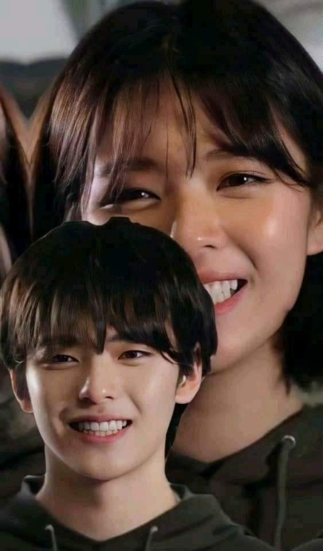 Ngắm loạt ảnh TWICE hoá “mỹ nam”, netizen đồng loạt công nhận dù là nam hay nữ thì visual đều quá “mlem” - ảnh 2