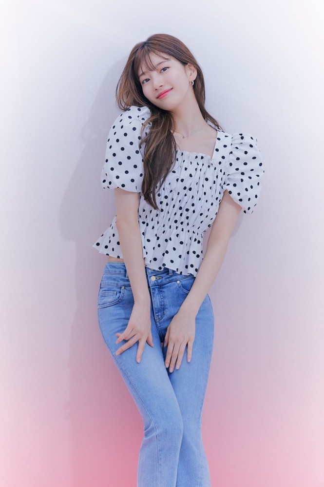 Các “nữ thần” cùng tung bộ ảnh thời trang, Suzy được khen tươi tắn trẻ trung hơn cả Jisoo (BLACKPINK) và Song Hye Kyo - ảnh 7