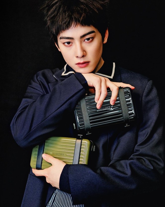Full bộ ảnh gây tranh cãi của Cha Eun Woo trên GQ Hàn, mặc cả váy nhưng nhìn tổng thể lại đẹp trai ấn tượng - ảnh 2