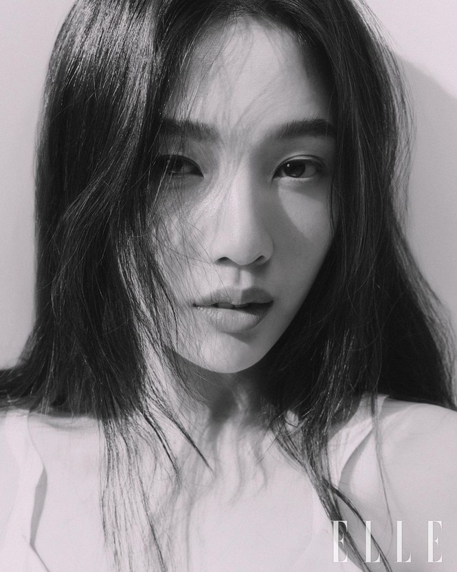 Joy (Red Velvet) khiến người hâm mộ ngây ngất với bộ ảnh khoe body cực đỉnh trên ELLE Hàn - ảnh 4