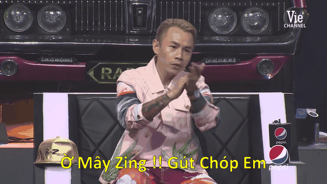 Sau Rap Việt, Binz không chỉ có một pose mà còn bão trend chỉ bằng một câu - ảnh 4